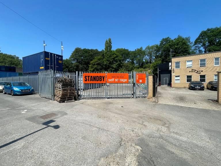 ZappAds Storage Units To Rent Near Redhill, Merstham, Salfords Clean